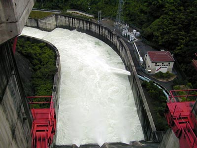 ���W�A���Q�[�g����