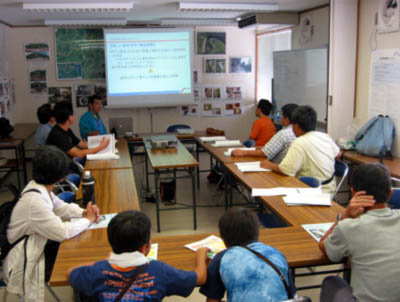 ���w�̗l�q