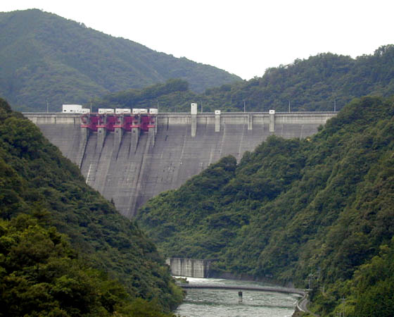 ���������h�_����]��